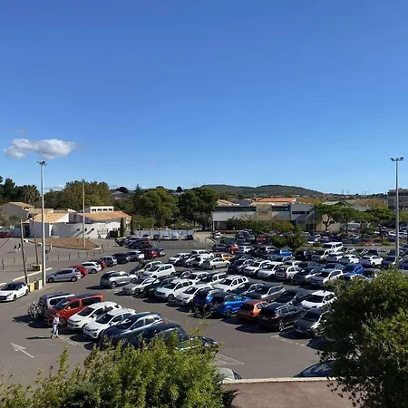 Апартаменты Beau T1 Renove Proche Parc Charles De Gaulle Avec Wifi - Fr-1-553-275